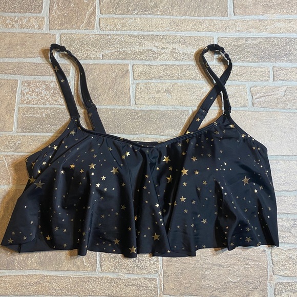 Torrid 2 2X Star Swimsuit Top Plus Size